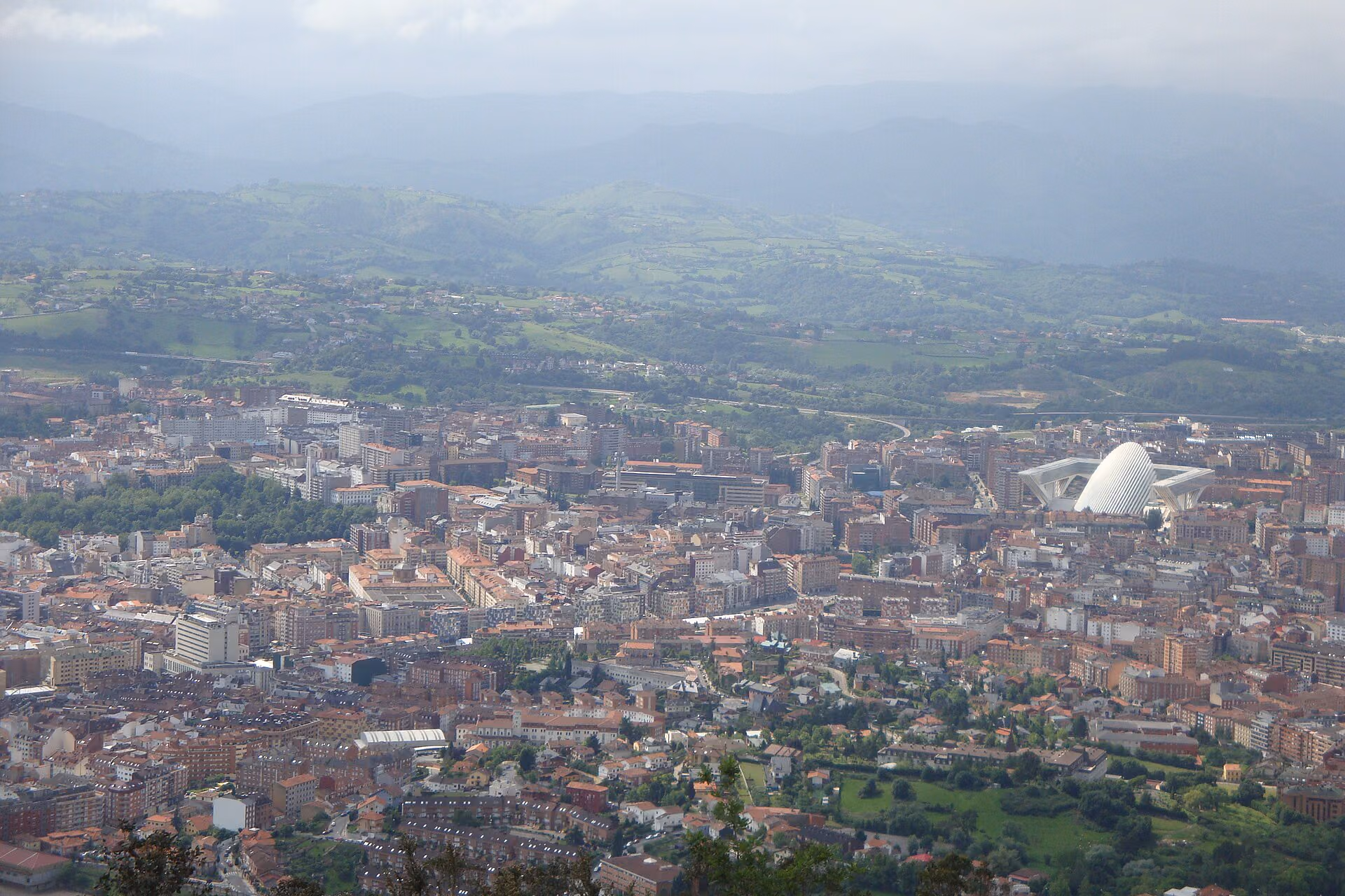 Asturias-Oviedo skyline