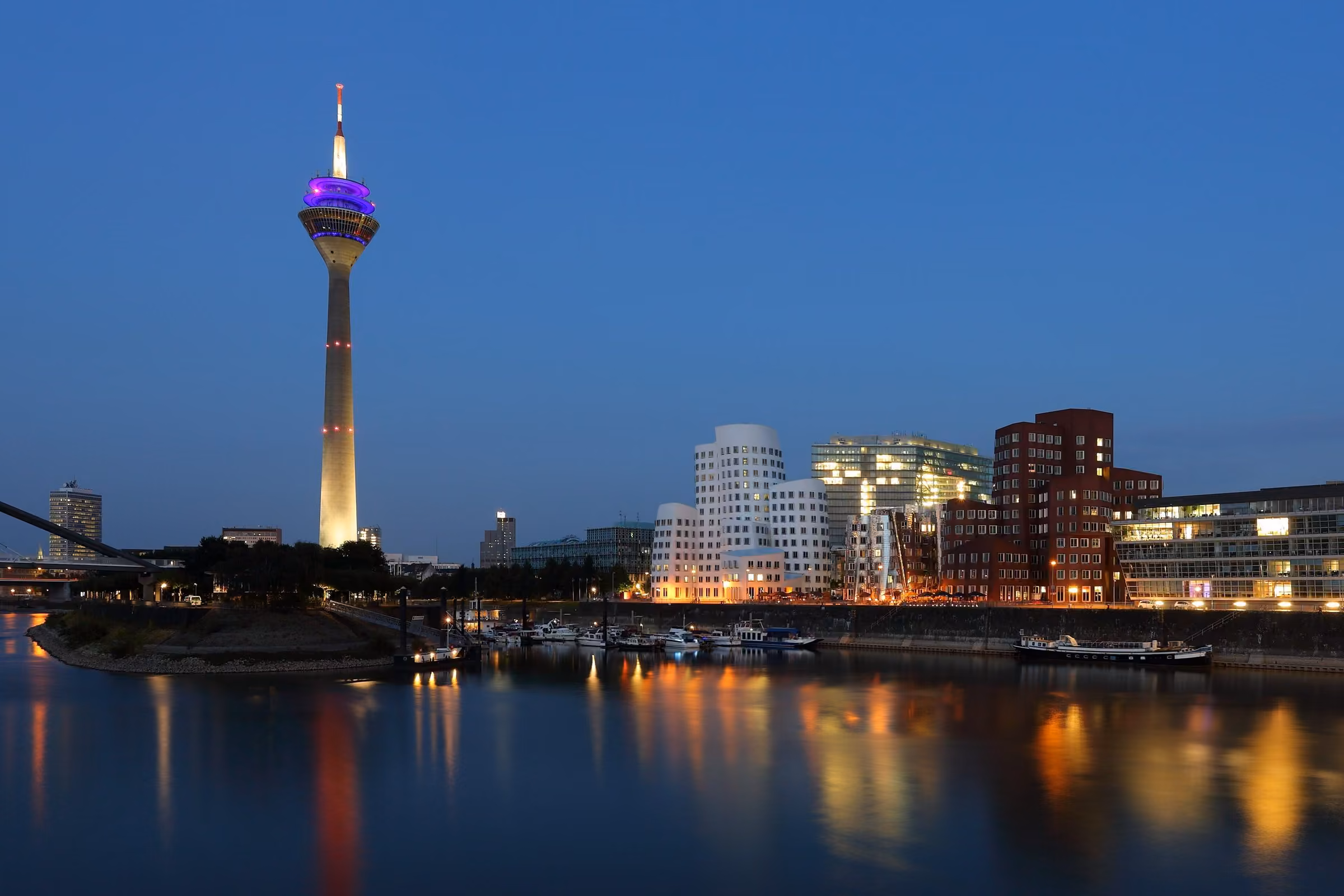 Dusseldorf skyline