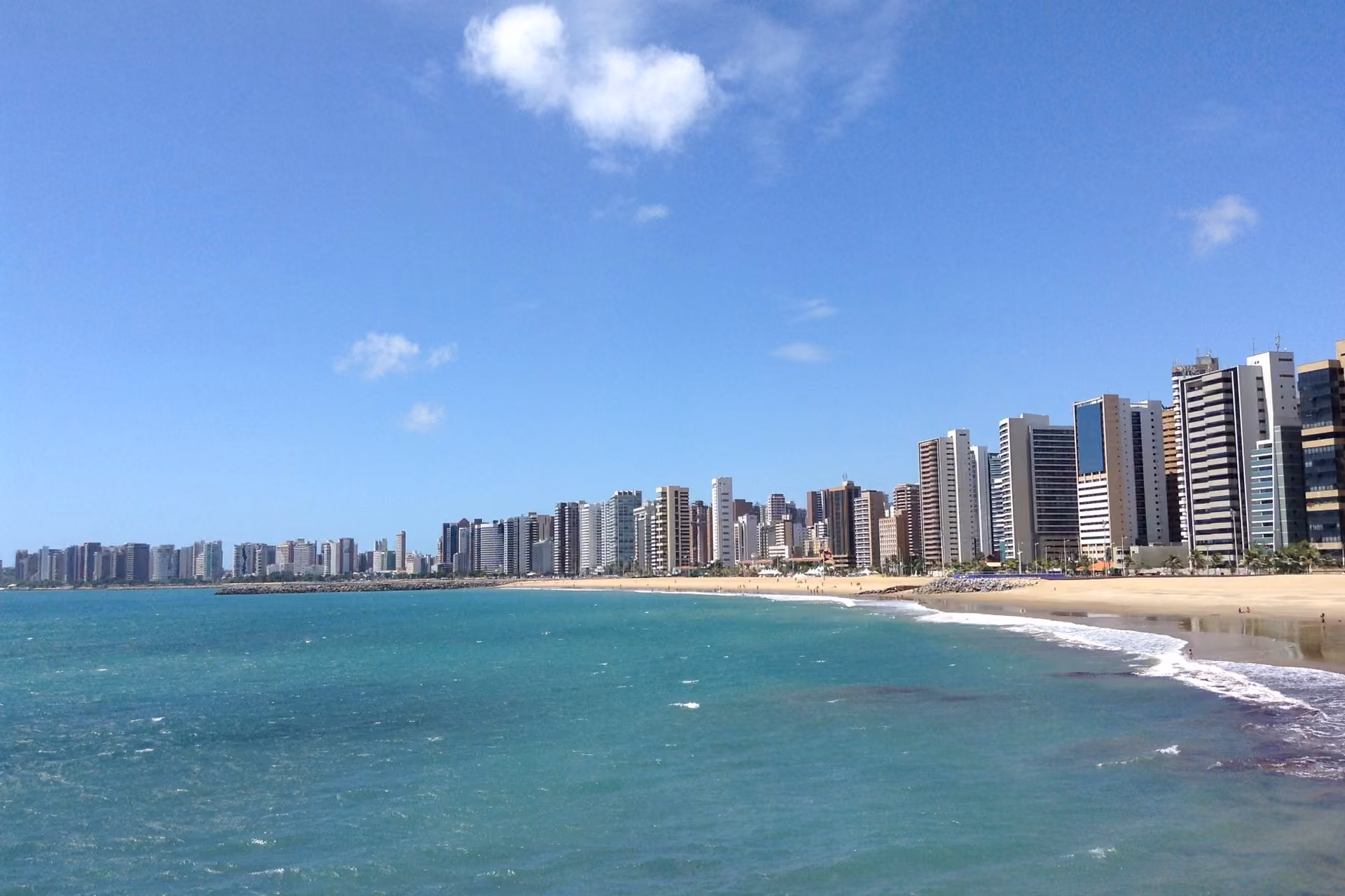 Fortaleza skyline