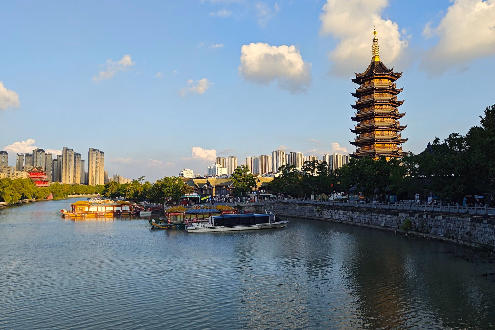 Huai'an skyline