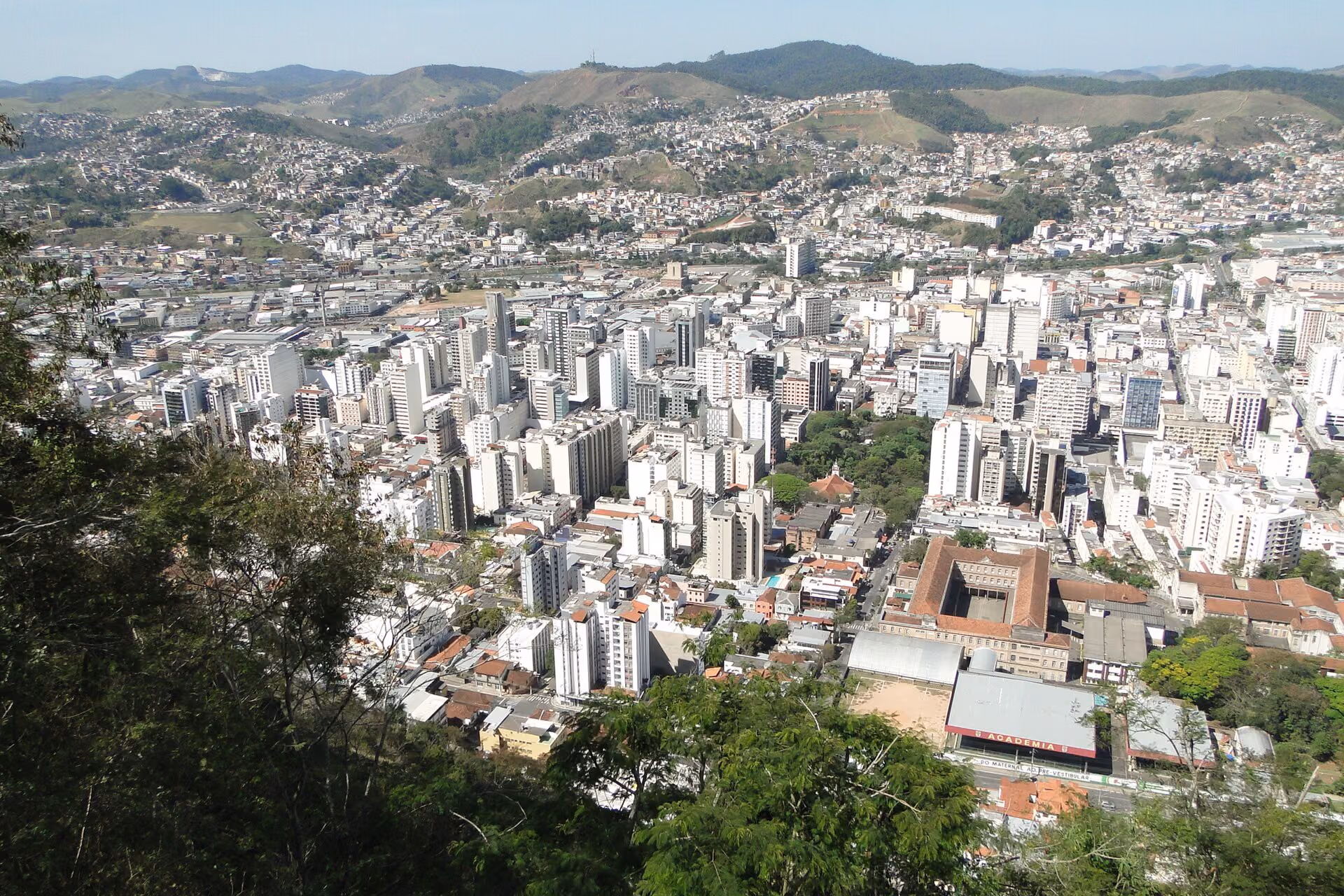Juiz de Fora skyline