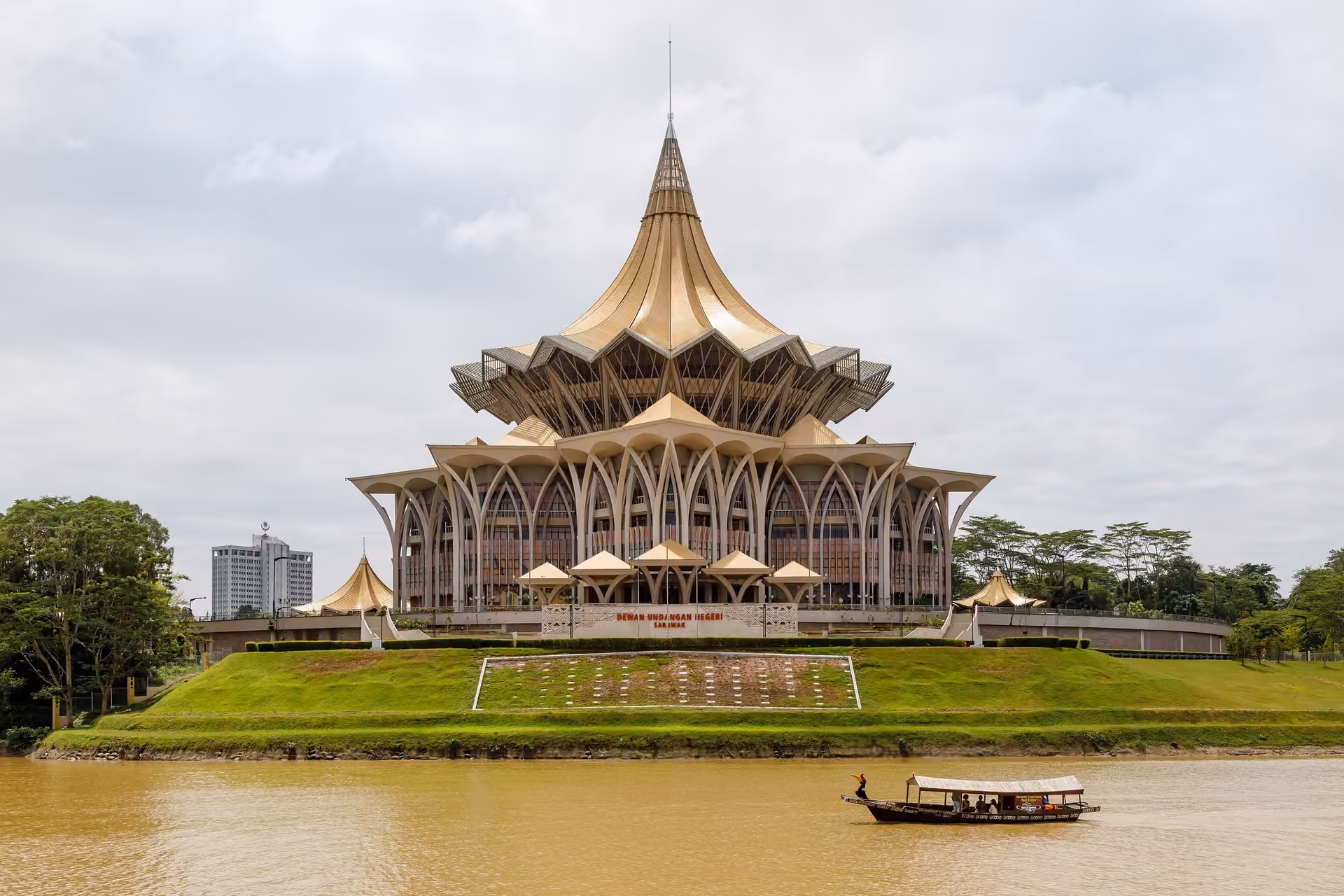 Kuching skyline