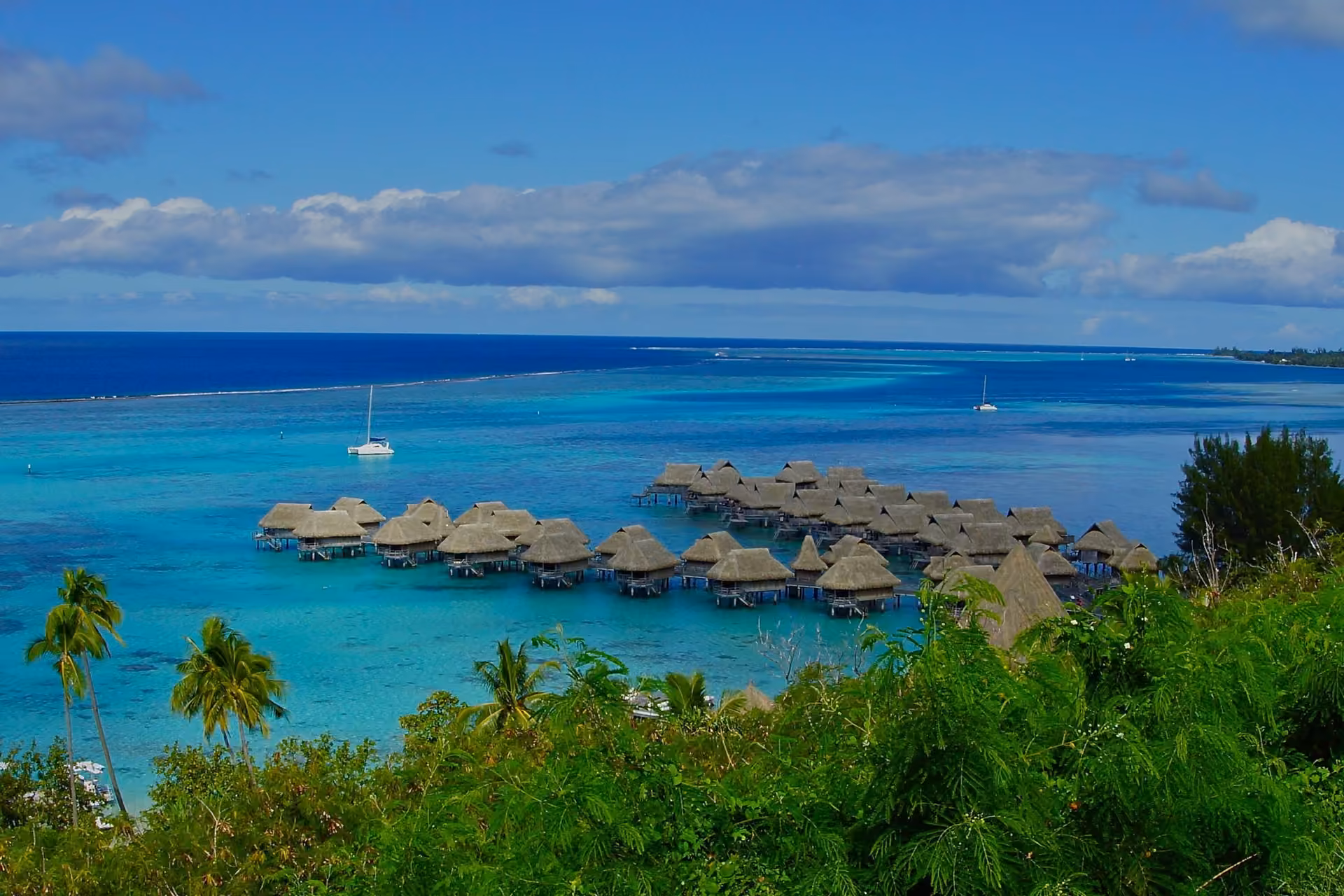 Moorea skyline