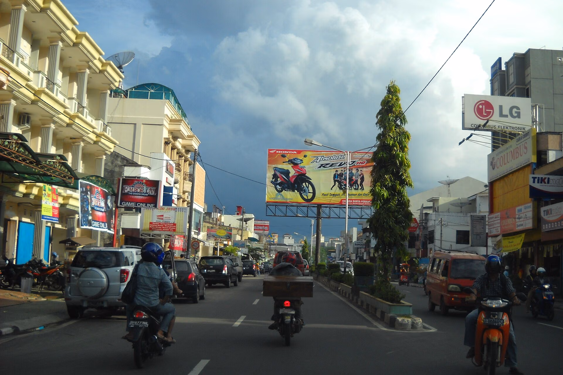 Pangkalpinang skyline