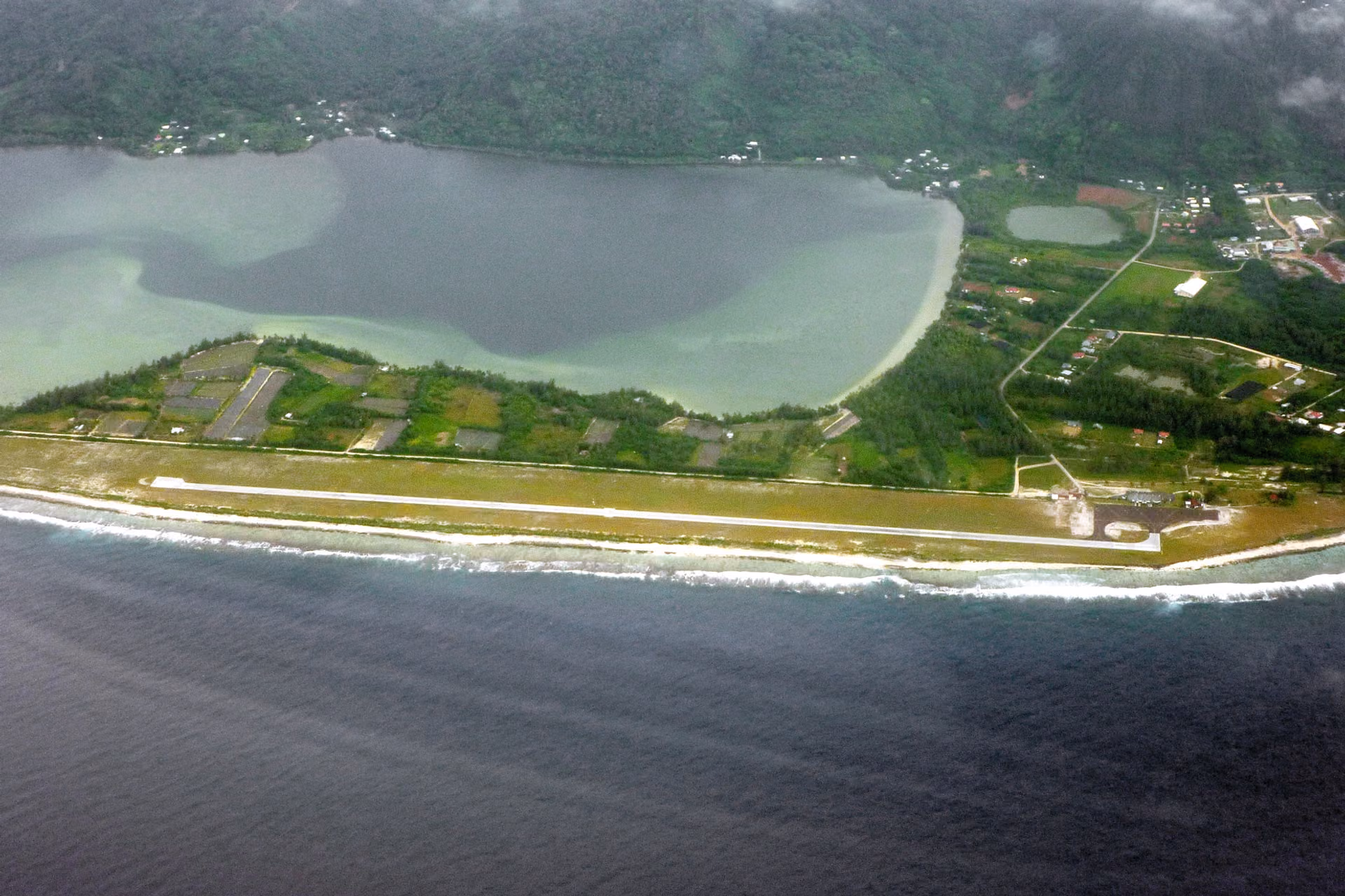 Raiatea skyline