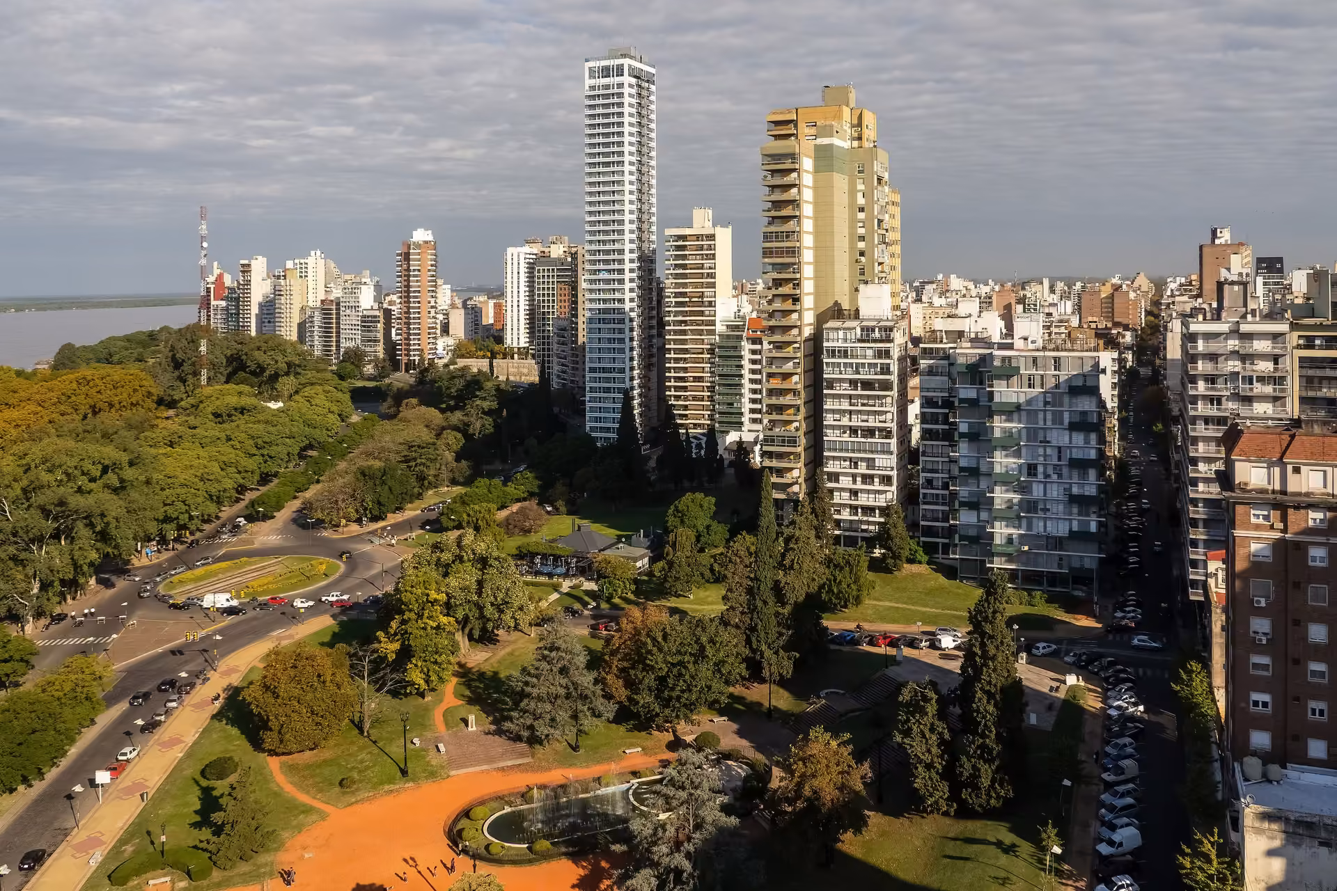 Rosario skyline