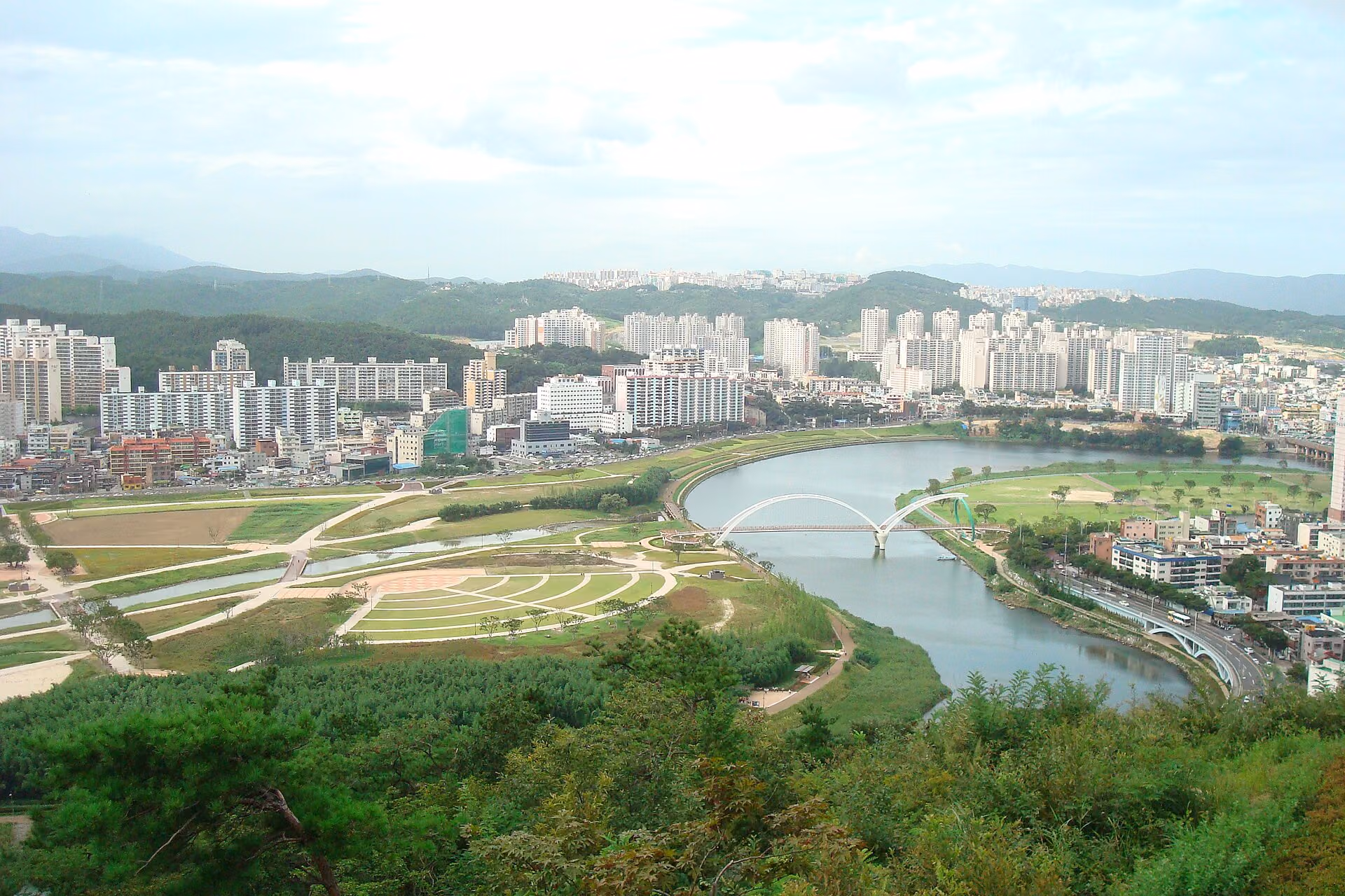 Ulsan skyline
