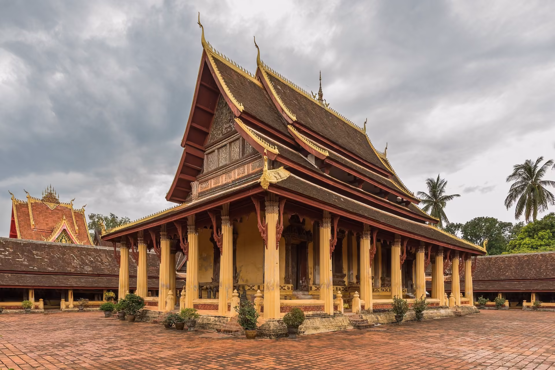 Vientiane skyline